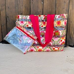 Vera Bradley Folkloric Floral beach or pool tote bag w/ detachable pocket bag